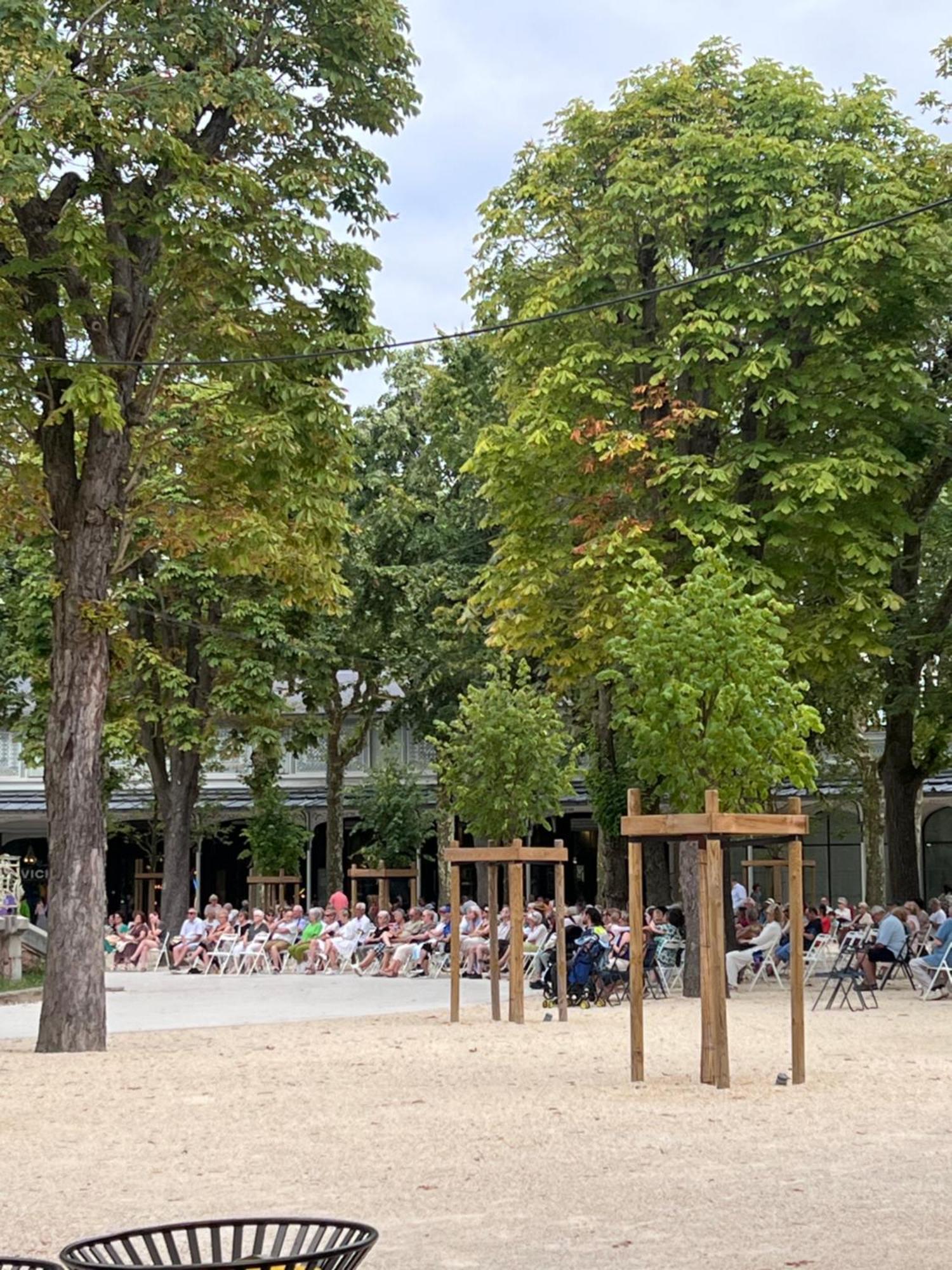 Le Splendid - Hypercentre - Proche Opera & Parcs - Thermes Vichy Extérieur photo